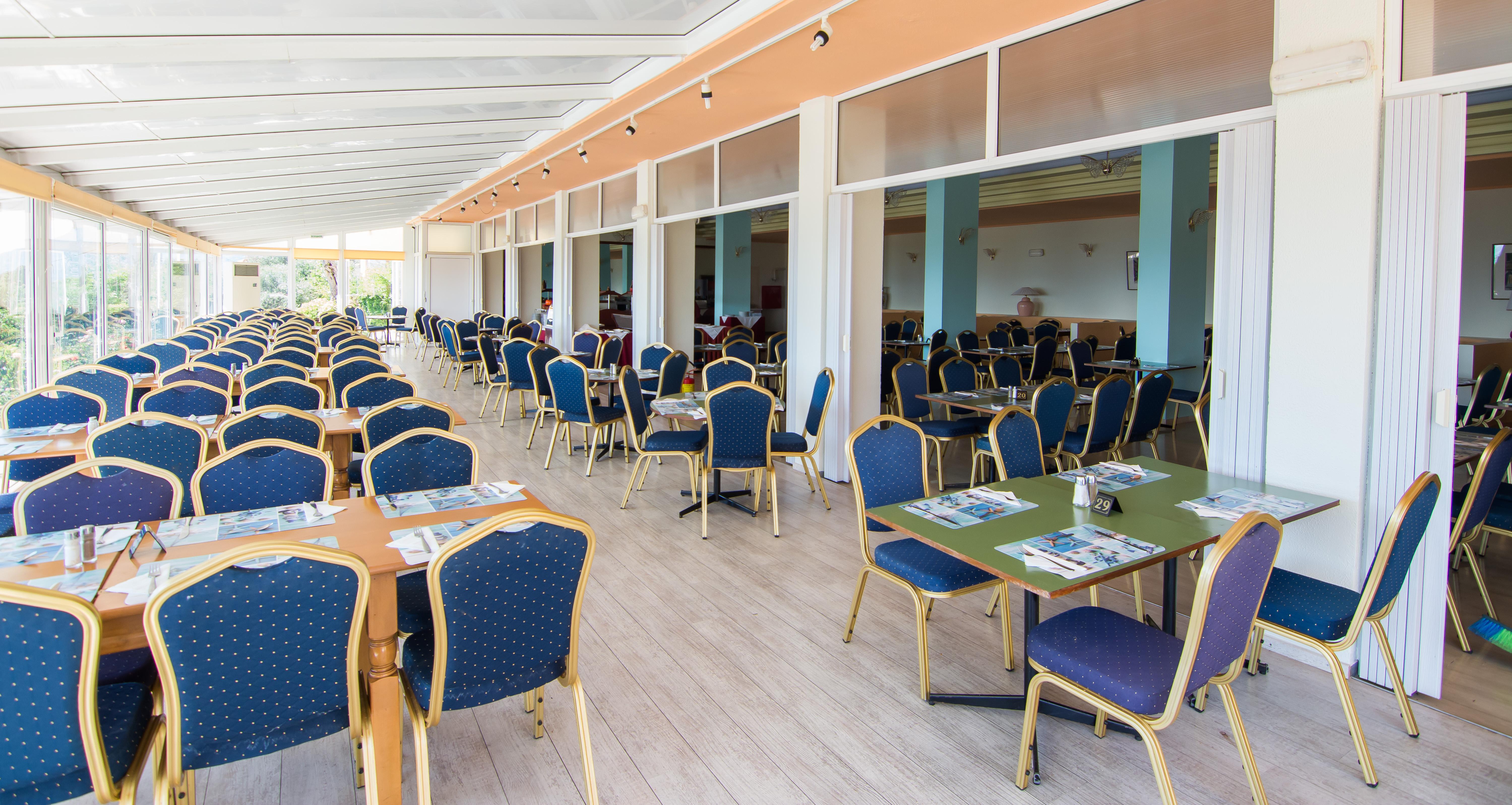 Alexandros Hotel Перама Екстериор снимка